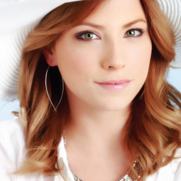 CRISS CROSS EARRINGS GOLD - Picture 3 of 3